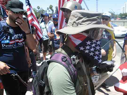Rally-goers clash with Trump supporters at 1st and Spring St. (243219)